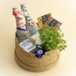 sparklingwineswhiteandrosechocolatesandgreekloukoumiseasonalplantbasket