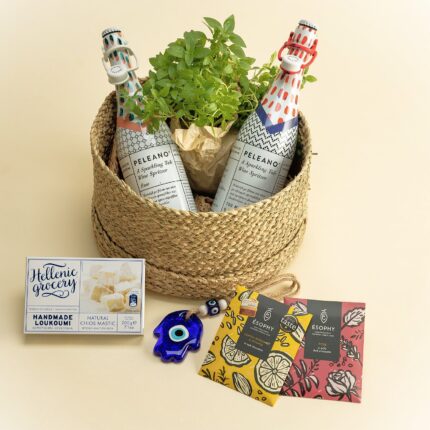sparklingwineswhiteandrosechocolatesandgreekloukoumiseasonalplantbasket
