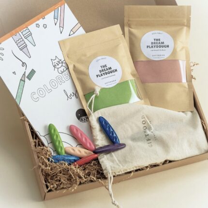 kidsgiftboxcolourbookandcoloushandmadenaturaldough