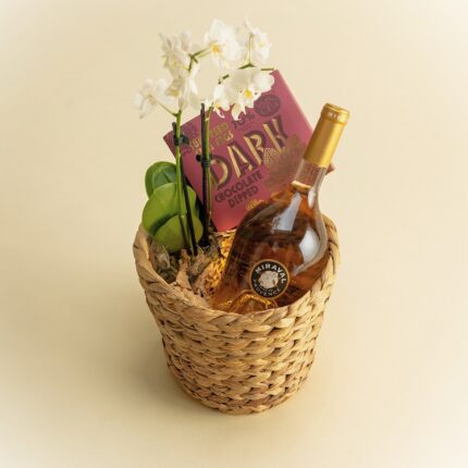 pinksparklingwinedriedfigsdippedindarkchocolateorchidplantgiftbasket