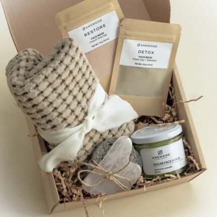 glowboxfacemaskandfacescrubcosmeticbagandtowelcottonfacialcaregift